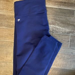 Mid-Rise Powerhold® Legging - S / Regular | 27